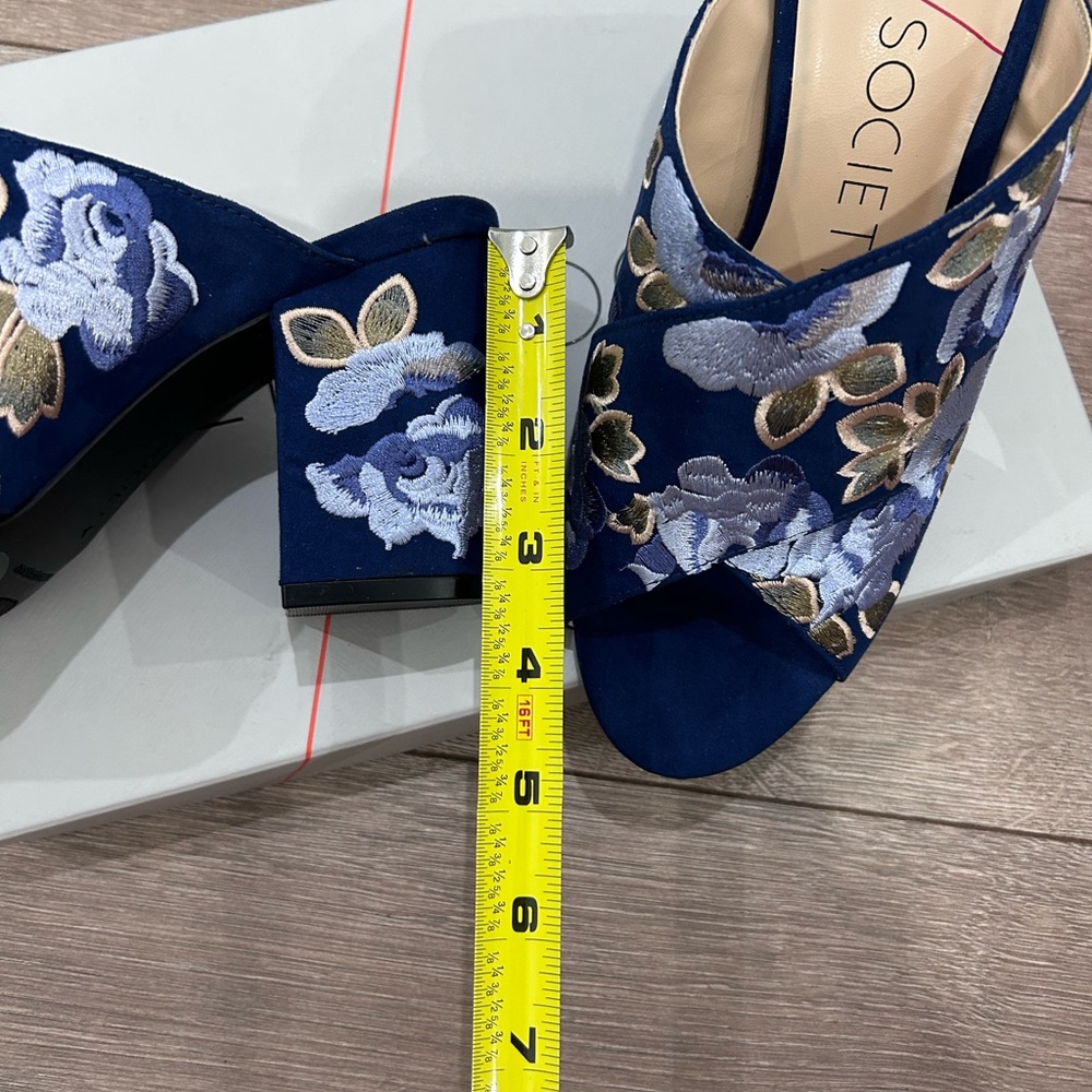 ⭐️PRICE⬇️ 
SOLE/SOCIETY • Blue Flowers Suede Mule/Slip On Sandal • sz 7 • - Picture 8 of 8